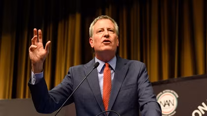 Bill de Blasio: Khởi động cuộc đua vào nhà trắng