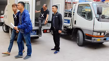 Sửng sốt gặp 2 tên cướp nguy hiểm bị câm điếc