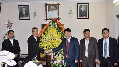 Lãnh đạo Bộ Công an thăm và chúc mừng nhân dịp Lễ Giáng sinh