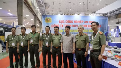 Thứ trưởng Bùi Văn Nam đánh giá cao DSE Việt Nam 2019