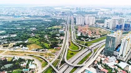 Việt Nam tạo điều kiện để các nhà đầu tư Hàn Quốc tham gia các dự án hạ tầng