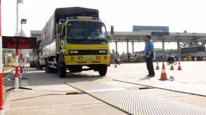 Mở cao điểm xử lý xe quá tải