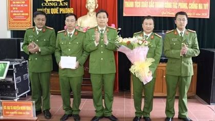 Khen thưởng thành tích khám phá 5 chuyên án ma túy lớn 
