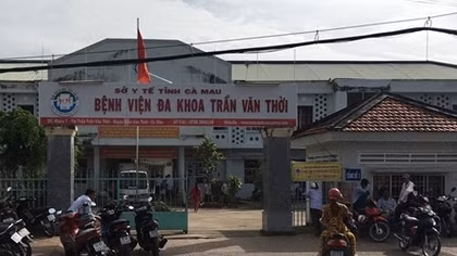 Người thân đập phá bệnh viện sau cái chết của cụ ông 87 tuổi