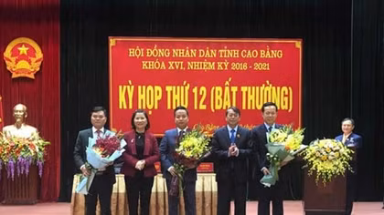 Cao Bằng có tân Phó Chủ tịch UBND tỉnh 40 tuổi