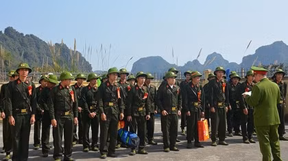 Chế độ thanh toán tiền bảo hiểm một lần đối với sỹ quan CAND xuất ngũ