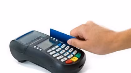 Chiếm đoạt hơn 1,8 tỷ đồng qua thanh toán thẻ POS