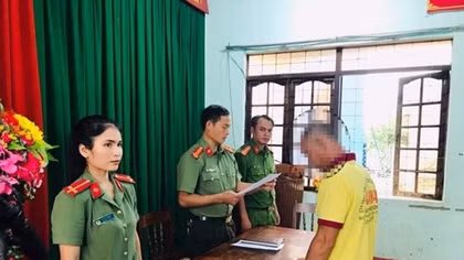 Xử lý đối tượng xúc phạm uy tín lực lượng CSGT Công an huyện Krông Nô 