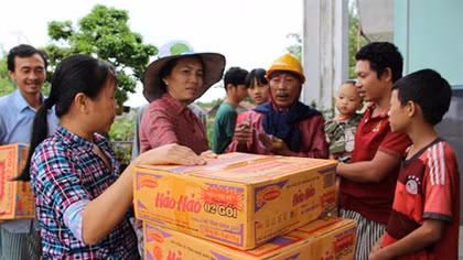 Bà con các tỉnh nam Trung bộ đang cần sự ủng hộ