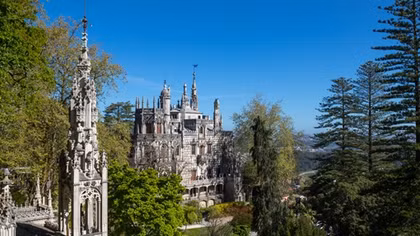 Lâu đài Quinta da Regaleira vẻ đẹp ma mị
