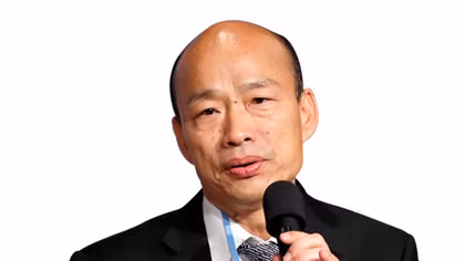 Hàn Quốc Du người thách thức Thái Anh Văn