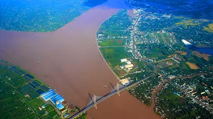 Mối nguy ô nhiễm đe dọa sông Cửu Long