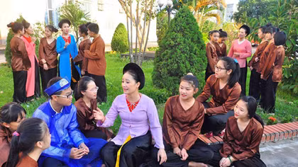 Người giữ lửa dân ca