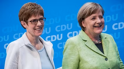 Kramp-Karrenbauer, người kế thừa Merkel
