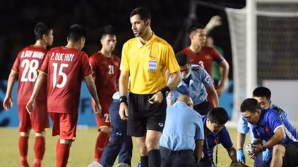 Trọng tài trận Việt Nam–Iraq tối nay từng bắt trận bán kết lượt đi AFF CUP 2018