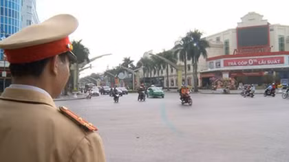 Công an Thanh Hóa ra quân đảm bảo trật tự ATGT dịp Tết