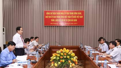 Nâng cao ý thức bảo vệ, giữ gìn chủ quyền biển, đảo Tổ quốc