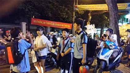Cấm dạy thêm - học thêm: Muôn thuở chỉ giải quyết được phần ngọn