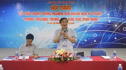 Thúc đẩy nghiên cứu khoa học trong trường trung học ở khu vực phía Nam