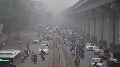 Hà Nội khuyến cáo người già, trẻ nhỏ hạn chế ra ngoài