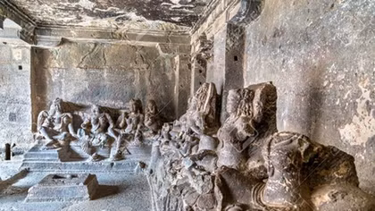 Kailasa: Ngôi đền cổ được chạm khắc từ một khối đá khổng lồ