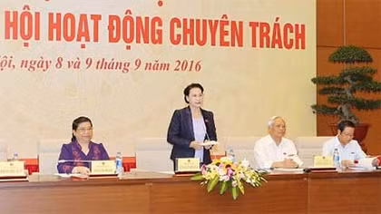Thận trọng trong các quy định về tổ chức phi chính phủ