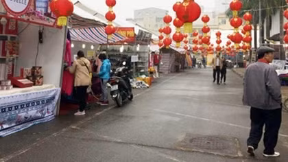 Hội hoa Xuân: Quảng cáo một đằng, thực hiện một nẻo