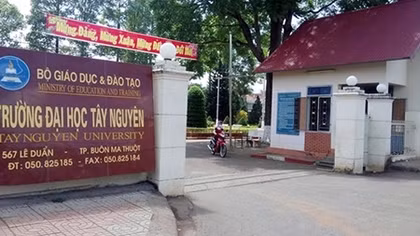 Mâu thuẫn trong tiệc nhậu, hai giảng viên đánh nhau toạc đầu
