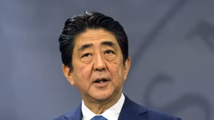 Shinzo Abe & "canh bạc" bầu cử sớm