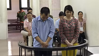 Mạo danh cơ quan pháp luật, đôi nam nữ chiếm đoạt hàng trăm triệu đồng