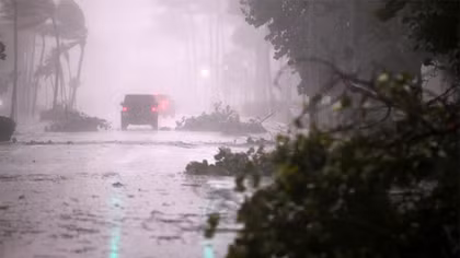 Việt Nam gửi điện thăm hỏi Cuba sau cơn bão Irma