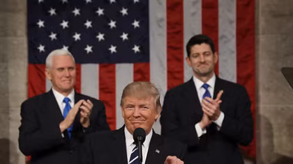 Trump hứa nhiều, ít thành tựu