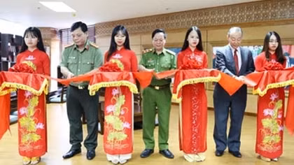 Khai trương phòng đọc văn hóa Việt Nam - Nhật Bản 