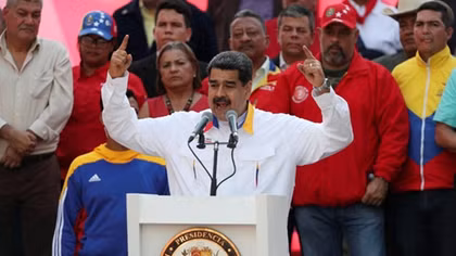 Nga rút hỗ trợ quốc phòng với Venezuela