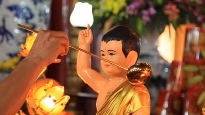 Không tổ chức các hình thức tập trung đông người trong dịp lễ Phật đản
