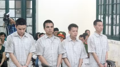Cuộc đời chìm nổi của sát thủ dùng mìn cướp tiệm vàng