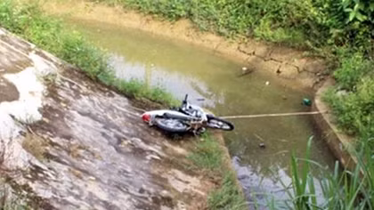 Điều tra nguyên nhân cái chết bất thường dưới mương nước