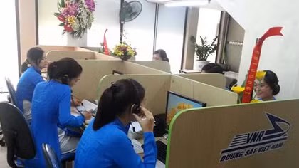 Đường sắt giảm giá vé cho khách tập thể tuyến Hà Nội - Lào Cai