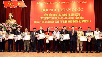 Báo chí ngày càng thực hiện hiệu quả chức năng giám sát, phản biện xã hội