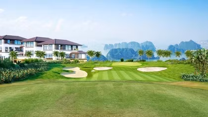 Nhà giàu Việt tăng nhanh, villa triệu đô bước vào cơn sóng