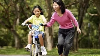 Reng reng... xe đạp của mẹ kêu reng reng