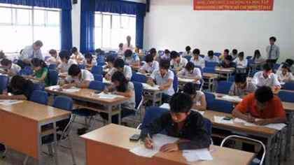 Sẽ cho thôi học đối với sinh viên gian lận điểm