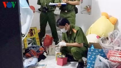 Ngáo đá, chém mẹ trọng thương