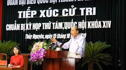 Thủ tướng Nguyễn Xuân Phúc tiếp xúc cử tri Hải Phòng