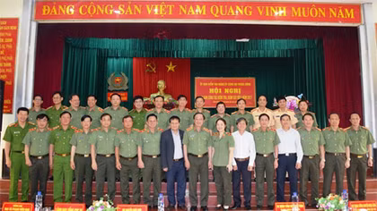 Tăng cường kiểm tra, giám sát, xây dựng lực lượng CAND trong sạch, vững mạnh