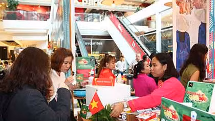 Central Group hợp tác cùng Bộ Công Thương quảng bá hàng Việt tại Bangkok