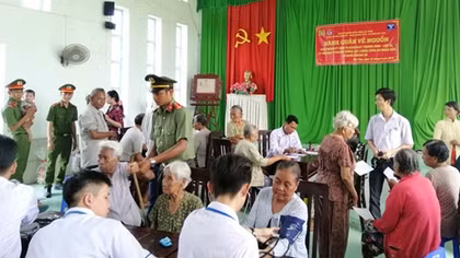Tuổi trẻ Công an Sóc Trăng với hoạt động nhân đạo