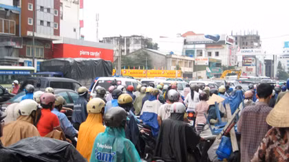 Vì sao người dân không chuộng xe buýt? (Kỳ 2)