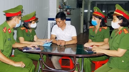 Công an tỉnh Hà Nam: Hiệu quả trong thu nhập thông tin dân cư