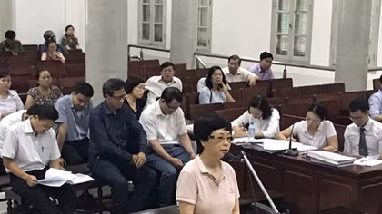 Diễn biến ngày thứ hai xét xử bà Châu Thị Thu Nga lừa đảo